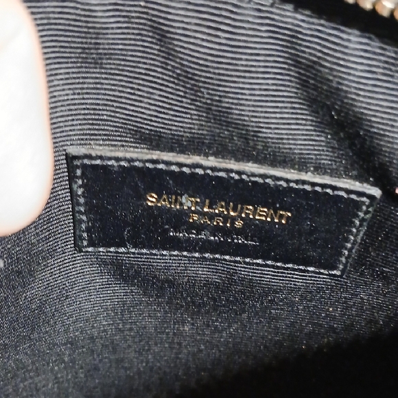 Authentic Yves Saint Laurent Black Designer Clutch Bag - Picture 11 of 14
